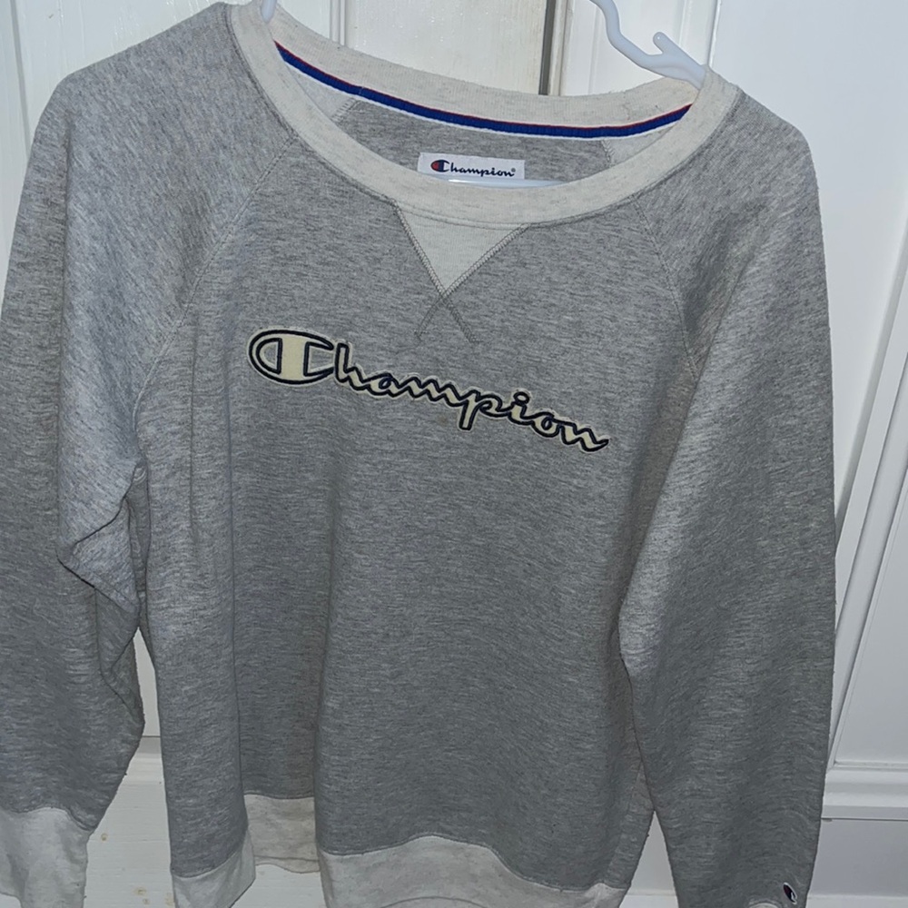 Gray Champion Crewneck